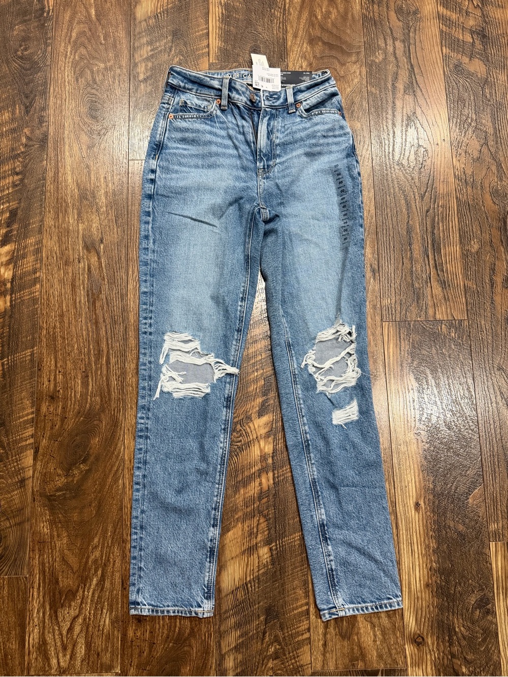 American Eagle Outfitters Light Blue Distressed High-Rise Jeans
